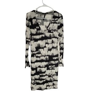 Bcbg maxazria medium bodycon black grey print dress stretchy